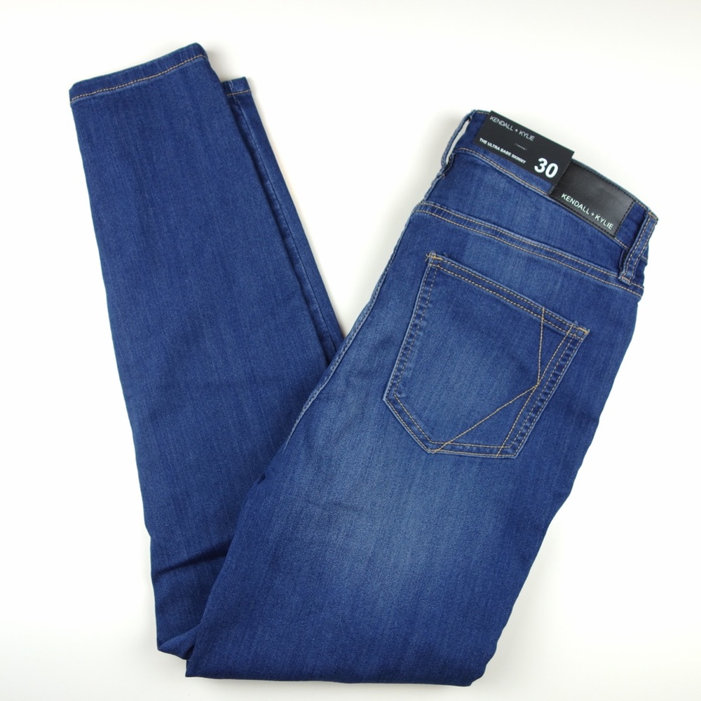 KENDALL & KYLIE Ultra Babe Skinny Jeans Size 30
